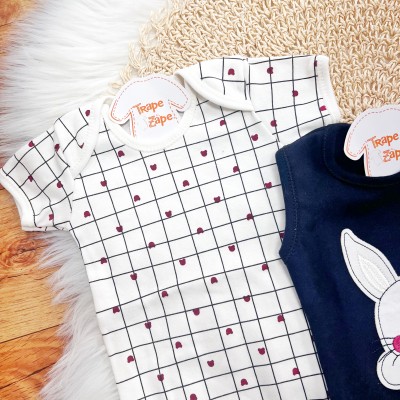 CONJ. DE MALHA 3 PEÇAS - Coelhinha com Quadriculado - Preto e Off White